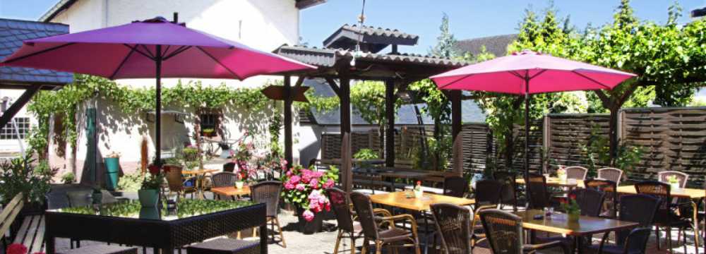 Restaurants in Kenn: Hotel-Pension-Weingut Frhliches Weinfa